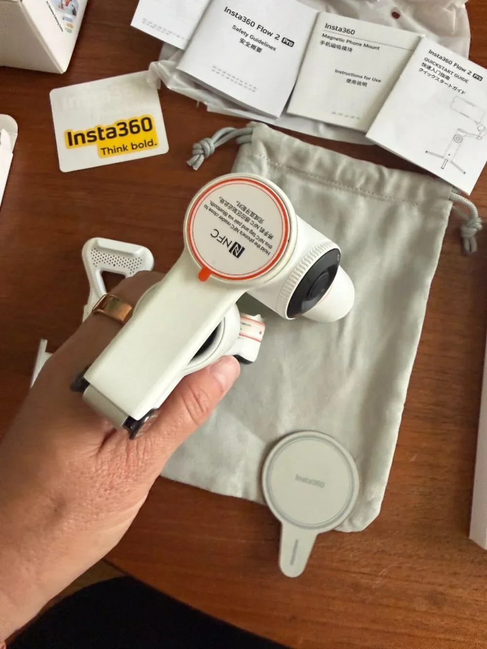 Insta 360 flow 2 Pro NIB